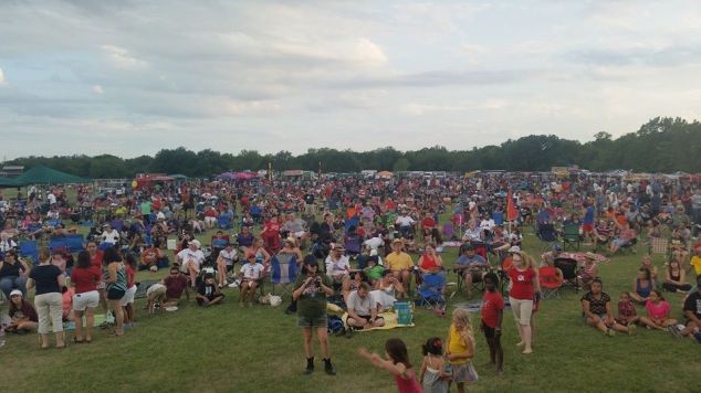4th of July Crowds